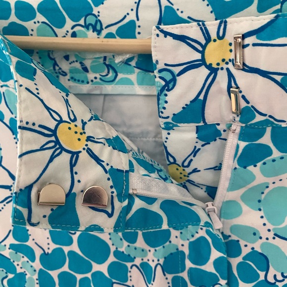 Lilly Pulitzer Crop Capri Pants White Label Cheetah Leopard Pattern - Picture 3 of 10